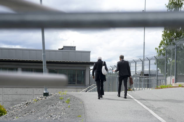 Norwegen, Anwälte von Marius Borg Hoiby nach Urteilsverkündung zu Besuch im Gefängnis in Oslo
