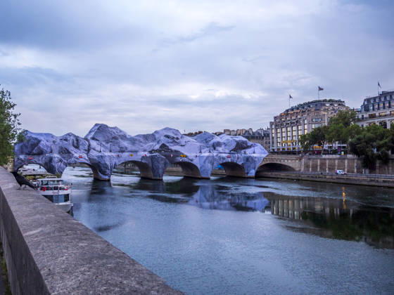 Frankreich, Installation La Caverne du Pont Neuf in Paris