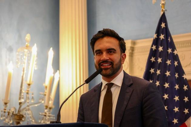 USA, Zohran Mamdani empfängt Gäste bei Juneteenth-Reception in New York