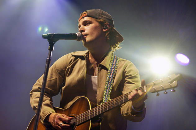 Music: Max McNown concert in Berlin