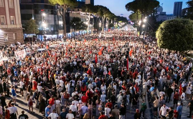 Albania: Protests against a construction project by Trump’s son-in-law, Jared Kushner, in Tirana