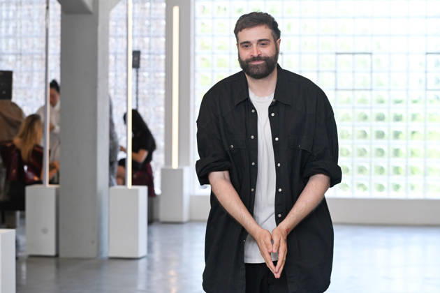Milan Fashion Week, Simon Cracker fashion show