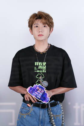 Celebrity, Roy Wang Yuan besucht Road Show für den Film The Boy Who Counted Cars in Hangzhou