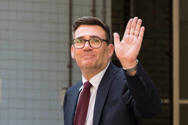 Andy Burnham wird von König Charles III. zum Premierminister ernannt, Archivbilder