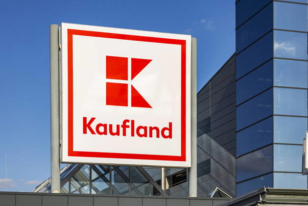 Kaufland is recalling certain batches of Aptamil and Milumil; archive images
