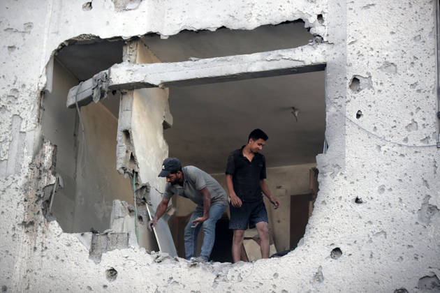Israel: The aftermath of the air strike on Gaza
