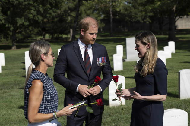 Royals, Prinz Harry bei Besuch des Arlington National Cemetery