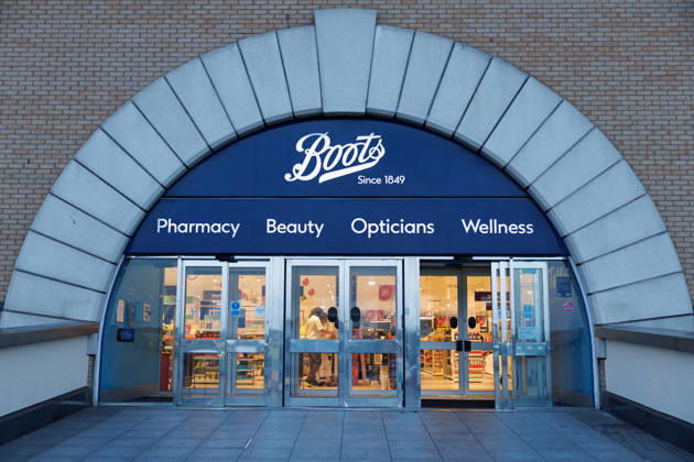 Canada: The Weston family plans to take over the Boots pharmacy chain for 8.9 billion dollars; archive images