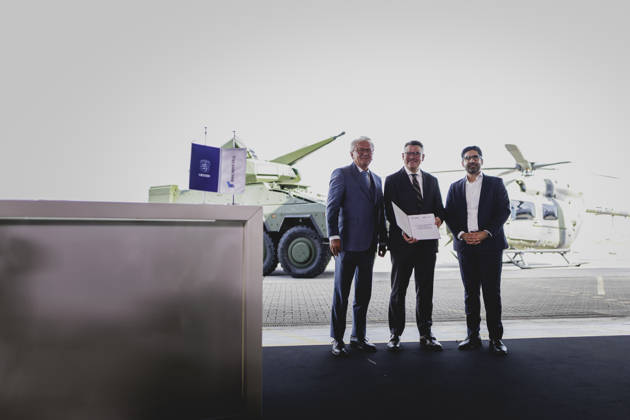 Hessen, Pressekonferenz zum geplanten Defence-Hub Nordhessen von RheinMetall am Flughafen Kassel-Calden