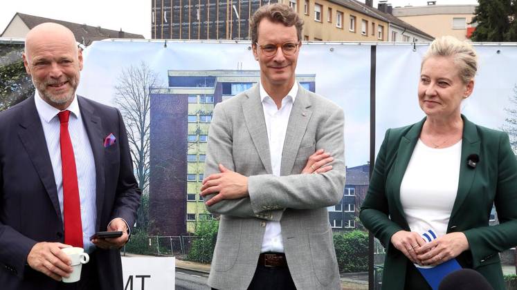 NRW, Hendrik Wüst besucht Gelsenkirchen