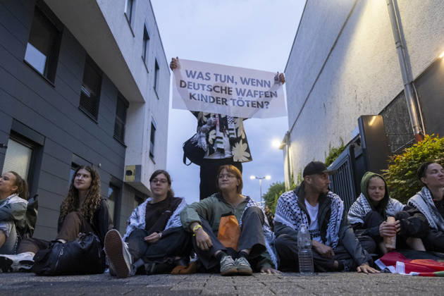 NRW, Protest gegen Rheinmetall in Bonn