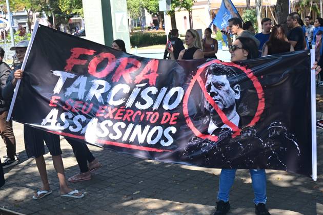 Brazil: a protest against Tarcisio de Freitas in Amparo, in the interior of São Paulo