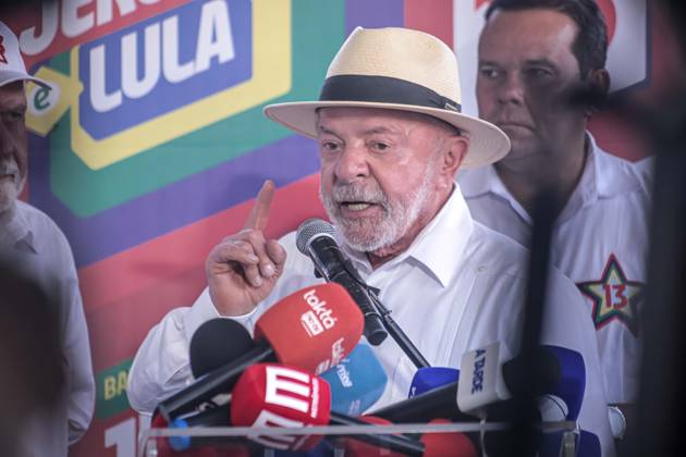 Brasilien, Lula da Silva während Wahlkampfveranstaltung in Salvador de Bahia
