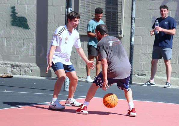Celebrity: Adam Sandler plays basketball in New York