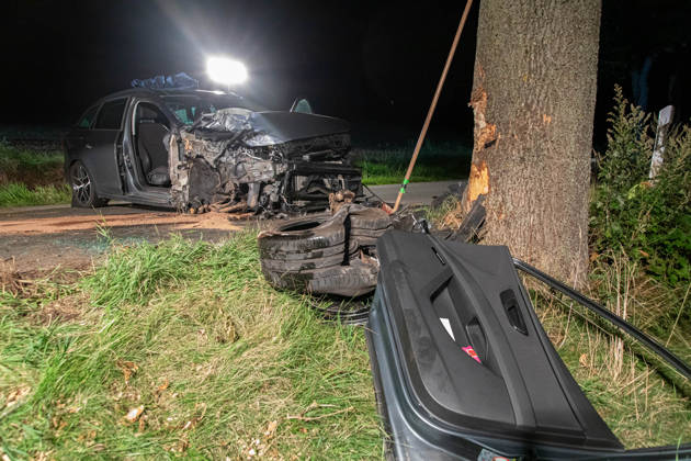 Sachsen, Verkehrsunfall bei Crottendorf