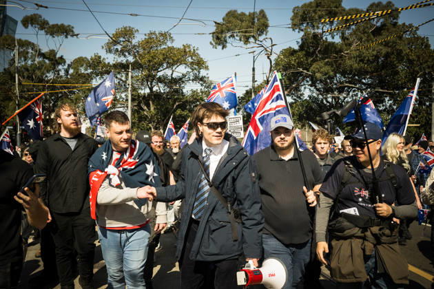 Australien, Protest gegen Einwanderungspolitik und Gegenprotest in Melbourne