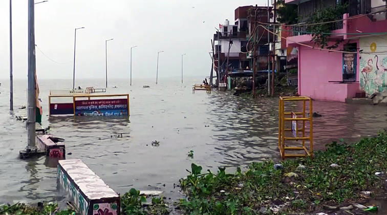 India, Flooded streets in Prayagraj