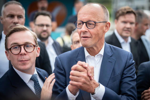 Mecklenburg-Vorpommern, Friedrich Merz und Philipp Amthor bei Wahlkampfauftritt in Kühlungsborn