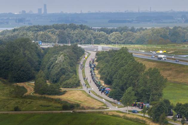 Netherlands: Farmers’ protest against nitrogen policy near Earnewarre