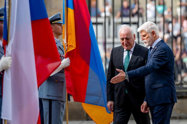 Czech Republic: Petr Pavel welcomes Vahagn Khachaturyan to Prague