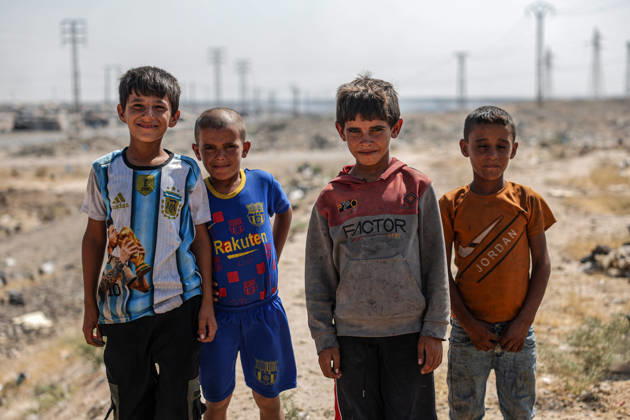 Syrien, Vertriebene in provisorischen Lagern in Raqqa