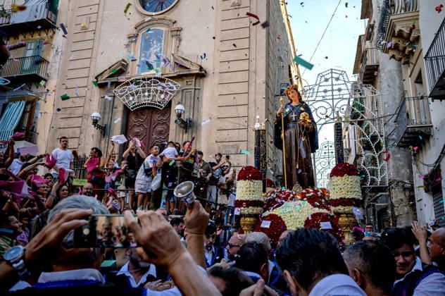 Italien, Prozession zu Ehren der heiligen Rosalia in Palermo