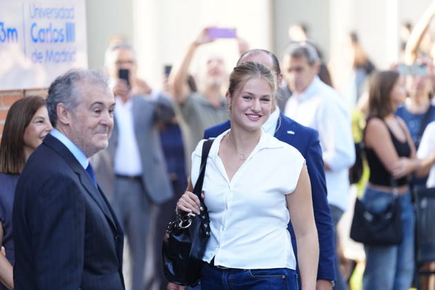 Royals: Princess Leonor of Spain begins her studies in Madrid