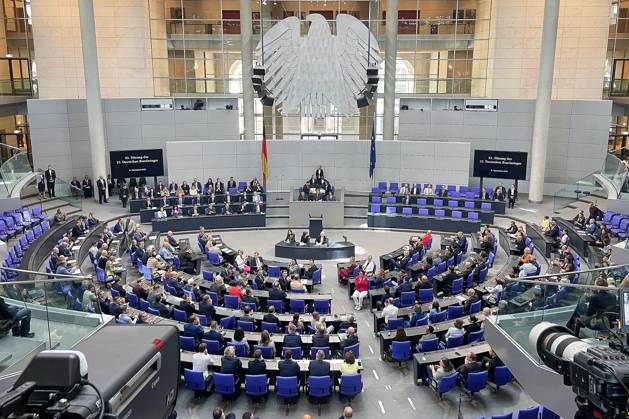 Berlin, plenary session in the Bundestag