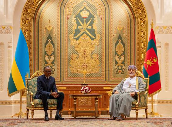 Oman: Sultan Haitham bin Tariq meets Paul Kagame