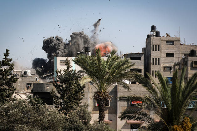 Gaza Strip: Impressions following an Israeli air strike on Gaza City
