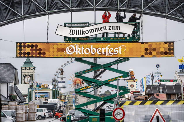 Oktoberfest in München, Vorbereitungen