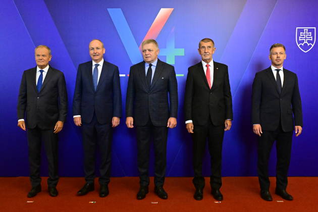 Slowakei, Visegrad-Regierungschefs treffen Micheal Martin in Bratislava