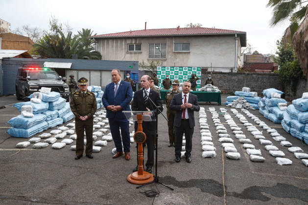 Chile: Police seize cannabis following an investigation in Santiago