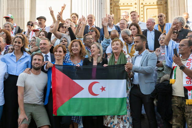 Spanien, Kongress verabschiedet ein Gesetz zur Verleihung der spanischen Staatsbürgerschaft an Sahrauis in Madrid