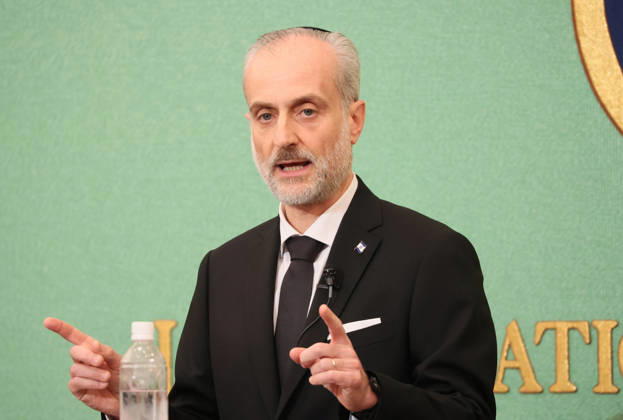 Japan, Pressekonferenz des neu ernannten israelischen Botschafters Emmanuel Navon in Tokio