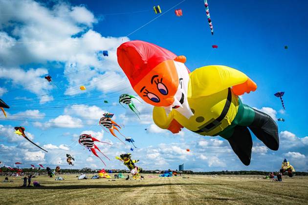 Berlin, Giant Kite Festival at Tempelhof Field