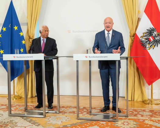Vienna: Christian Stocker welcomes Antonio Costa
