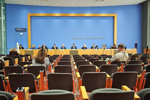 Berlin, Government Press Conference