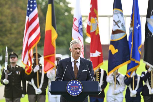 Royals: King Philippe of Belgium visits the American military cemetery in Henri-Chapelle