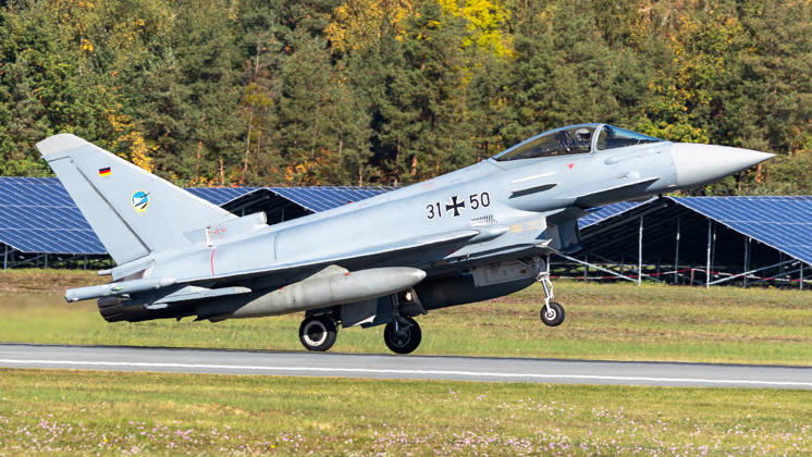 Bayern, Luftwaffen-Übung am Flughafen Nürnberg