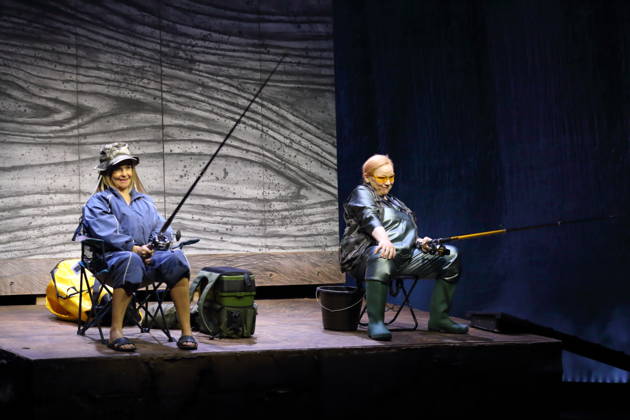 Arts, *Of Fish and Women*: Photo preview at the Renaissance Theatre, Berlin