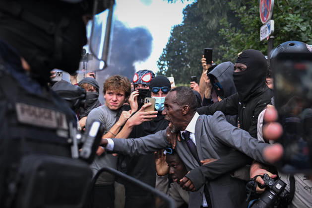 Student protests in France, Mayor Bally Bagayoko faces criticism, archive footage