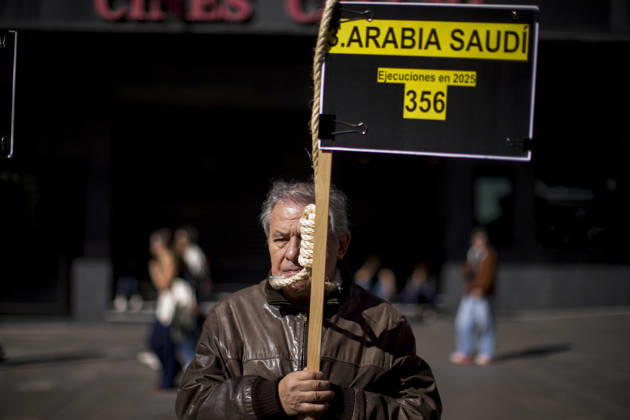 Spain: Demonstration in Madrid on the World Day Against the Death Penalty