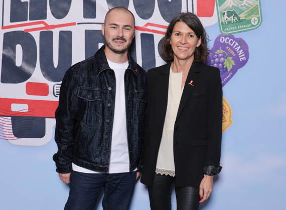 TV series, *Les Fous du Bus* at its premiere in Paris