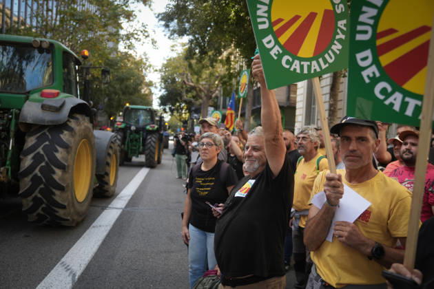 Spanien, Traktor-Demo von Landwirten in Barcelona