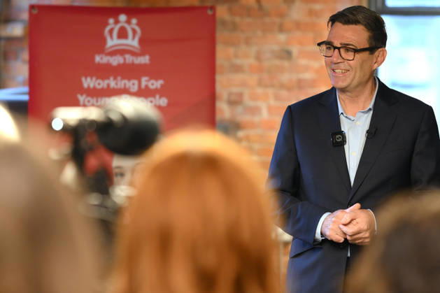 Manchester, Premierminister Burnham besucht Veranstaltung des King s Trust