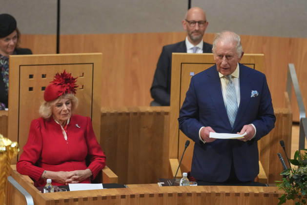 Royals: King Charles III at the grand opening of the Senedd, the Welsh Parliament, in Cardiff