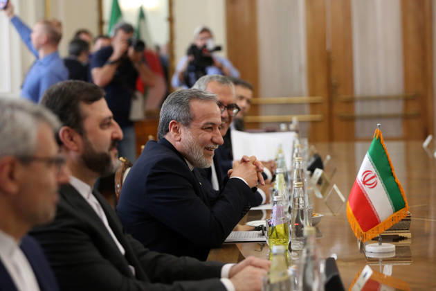 Iran: Sergey Lavrov in Tehran for talks