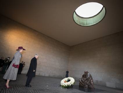 Berlin, Belgian royal couple visits Neue Wache