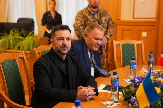 Norway: Volodymyr Zelenskyy visits the Storting in Oslo